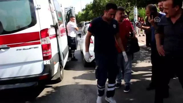 Otomobilin çarptığı kadın yaralandı - ADANA Otomobilin çarptığı kadın yaralandı - ADANA