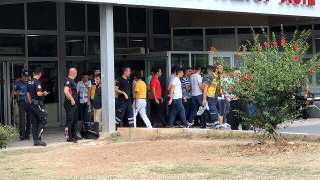 Son dakika: Hatay'da operasyona giden askeri araç devrildi: 2'si ağır 7 askerimiz yaralı