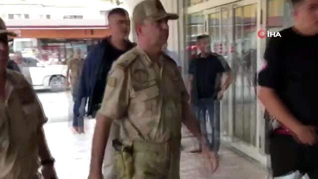 Son dakika: Hatay'da operasyona giden askeri araç devrildi: 2'si ağır 7 askerimiz yaralı