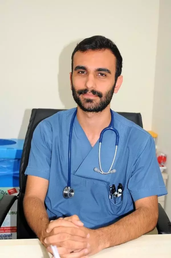 Ünlü bilim insanının kardeşi, doğduğu hastanede doktor Ünlü bilim insanının kardeşi, doğduğu hastanede doktor