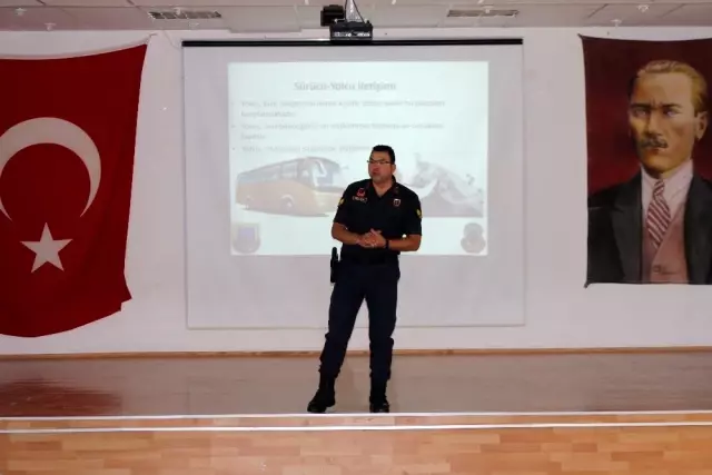 Yazıhan okul servis şoförlerine eğitim Yazıhan okul servis şoförlerine eğitim