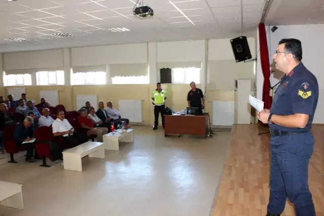 Yazıhan okul servis şoförlerine eğitim Yazıhan okul servis şoförlerine eğitim