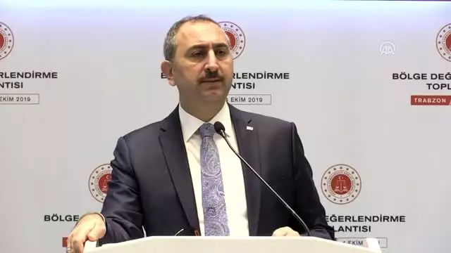 Adalet Bakanı Gül: 'Hukuk mesleklerine giriş sınavı da bu düzenlemede yer alıyor'
