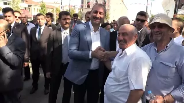 Adalet Bakanı Gül, Trabzon Büyükşehir Belediyesi'ni ziyaret etti Adalet Bakanı Gül, Trabzon Büyükşehir Belediyesi'ni ziyaret etti