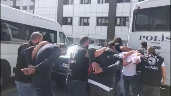 Almanya'da yaşayan işadamı türkiye'deki eşini öldürmek için kiralık katil tuttu Almanya'da yaşayan işadamı türkiye'deki eşini öldürmek için kiralık katil tuttu