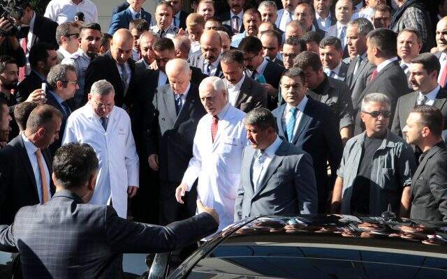 Bahçeli'nin sağlık durumuyla ilgili Şamil Tayyar açıklama yaptı: Hayati tehlikesi yok