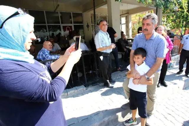 Başkan Sandal: 'Turan, İzmir'in yeni Kordon'u olacak' Başkan Sandal: 'Turan, İzmir'in yeni Kordon'u olacak'