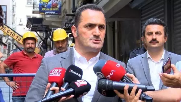 Beyoğlu'nda çökme tehlikesi yaşayan bina için yıkım kararı Beyoğlu'nda çökme tehlikesi yaşayan bina için yıkım kararı