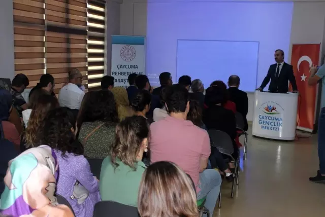 Çaycuma'da Bölge Rehberlik Öğretmenleri toplantısı gerçekleşti Çaycuma'da Bölge Rehberlik Öğretmenleri toplantısı gerçekleşti