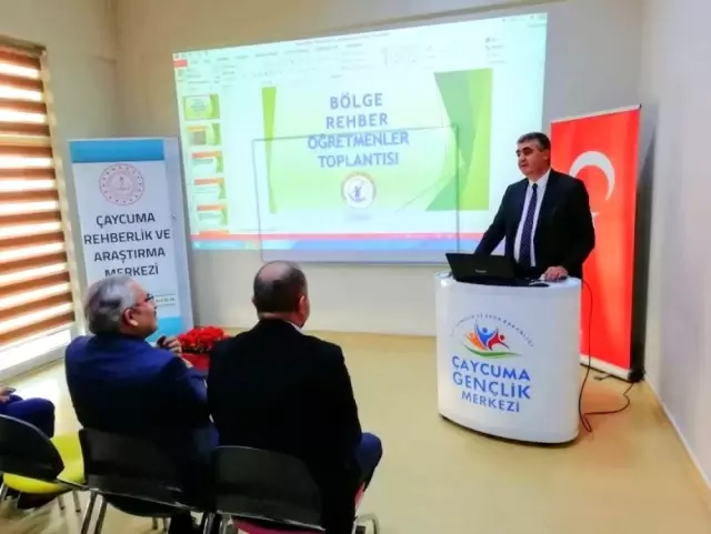 Çaycuma'da Bölge Rehberlik Öğretmenleri toplantısı gerçekleşti Çaycuma'da Bölge Rehberlik Öğretmenleri toplantısı gerçekleşti