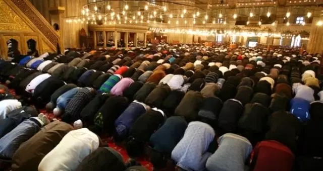 Cuma namazı nasıl kılınır, kaç rekattır? Abdest nasıl alınır?