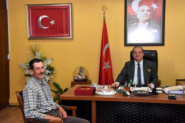 Kızı için veresiye yol yaptıran babanın borçlarını Valilik kapattı