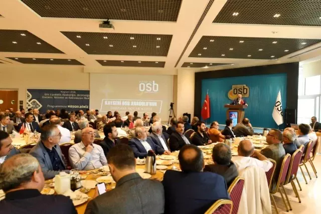 OSB'de Sanayicilerle Bilgilendirme Toplantısı Gerçekleştirdi OSB'de Sanayicilerle Bilgilendirme Toplantısı Gerçekleştirdi