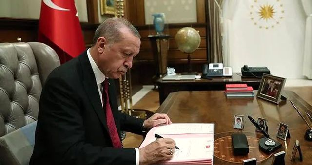 Polis Akademisi Başkanlığına Prof. Dr. Yılmaz Çolak atandı