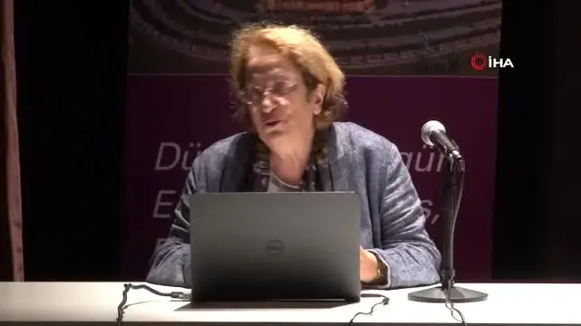 Prof. Dr. Çotuksöken 'Felsefenin dört duvar arasında kalmasından yana değiliz' Prof. Dr. Çotuksöken 'Felsefenin dört duvar arasında kalmasından yana değiliz'