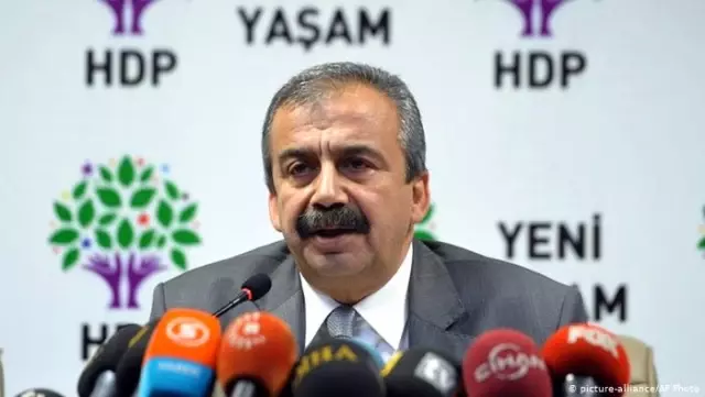 Son Dakika: İstanbul 26. Ağır Ceza Mahkemesi, Sırrı Süreyya Önder'in tahliyesine karar verdi