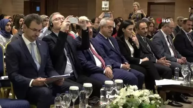 Tarım ve Orman Bakan Yardımcısı Mehmet Hadi Tunç;'Türkiye olarak dünyada en sağlıklı gıdayı üreten... Tarım ve Orman Bakan Yardımcısı Mehmet Hadi Tunç;'Türkiye olarak dünyada en sağlıklı gıdayı üreten...