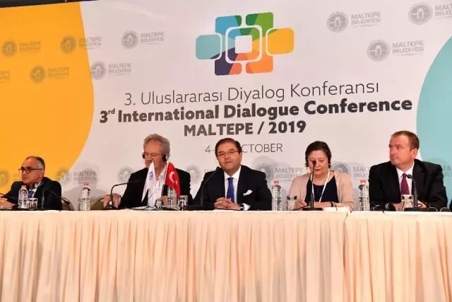 3. Uluslararası Diyalog Konferansı Maltepe'de yapıldı 3. Uluslararası Diyalog Konferansı Maltepe'de yapıldı