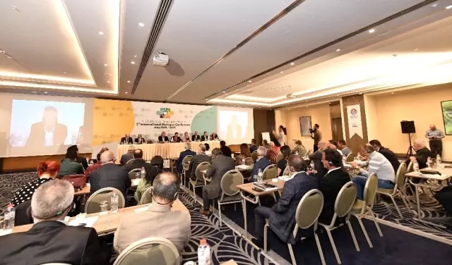 3. Uluslararası Diyalog Konferansı Maltepe'de yapıldı 3. Uluslararası Diyalog Konferansı Maltepe'de yapıldı