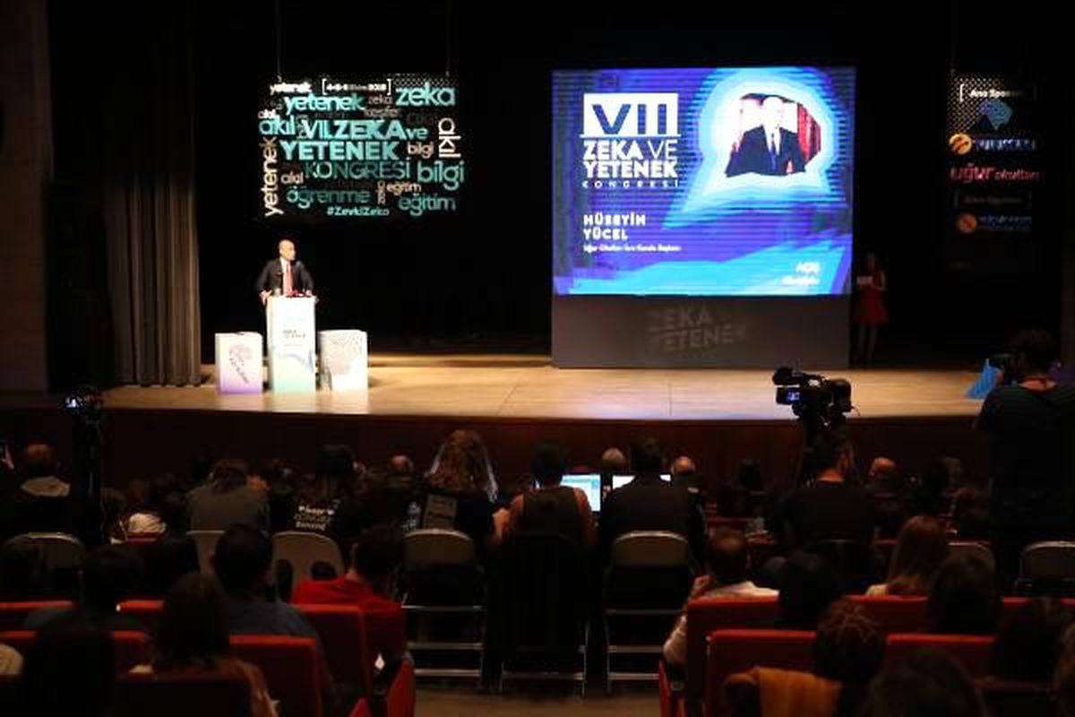 Ankara'da 7'nci zekâ ve yetenek kongresi başladı