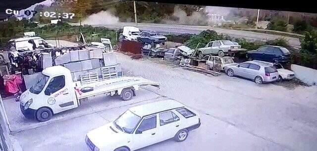 Araç sürücüsünün kontrolünü kaybetmesi sonucu liseli gencin öldüğü kaza kameralarda