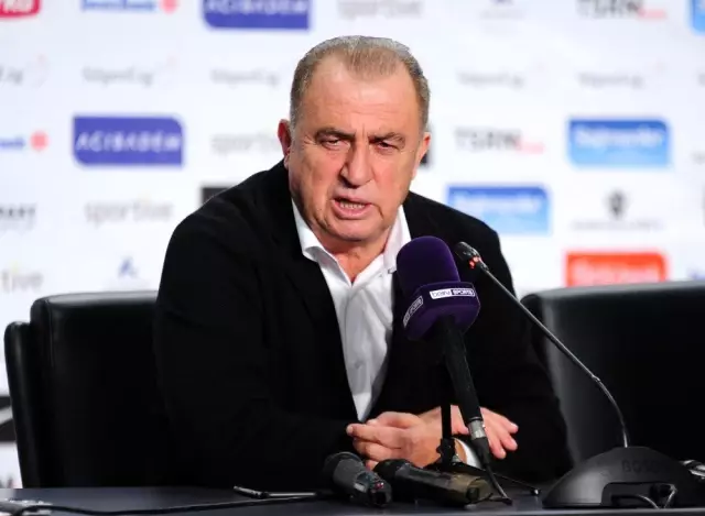 Fatih Terim: 'Ben de hata yapabilirim, ben de insanım' Fatih Terim: 'Ben de hata yapabilirim, ben de insanım'