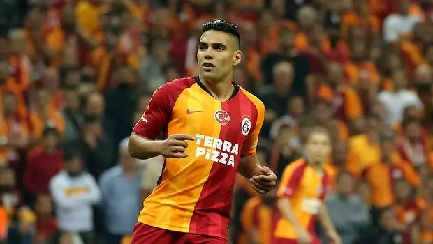 Galatasaray'da Falcao daha fazla dayanamadı!