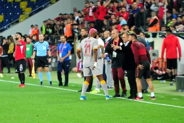 Galatasaray, 'Gençler'e takıldı Galatasaray, 'Gençler'e takıldı