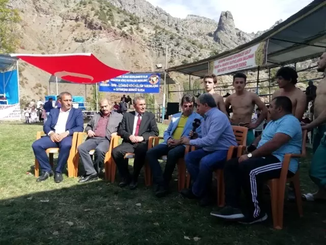 İspir'de karakucak güreş festivali İspir'de karakucak güreş festivali