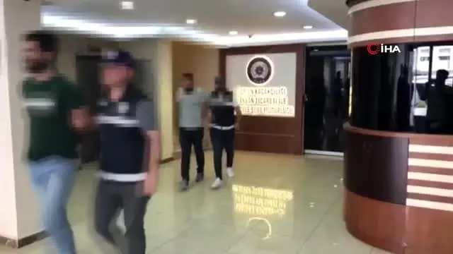 İstanbul'da organ ticareti operasyonu: 10 gözaltı İstanbul'da organ ticareti operasyonu: 10 gözaltı