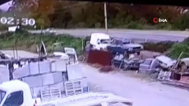 Liseli gencin hayatını kaybettiği kaza anları kamerada Liseli gencin hayatını kaybettiği kaza anları kamerada