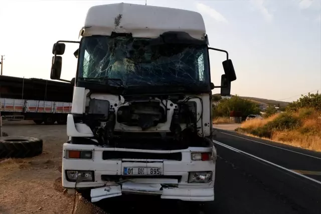 Şanlıurfa'da askeri midibüs ile tır çarpıştı- Kazada 1 asker şehit oldu, 14 asker... Şanlıurfa'da askeri midibüs ile tır çarpıştı- Kazada 1 asker şehit oldu, 14 asker...