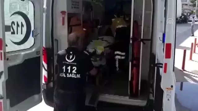 Siirt'te otomobil devrildi: 1 ölü, 4 yaralı Siirt'te otomobil devrildi: 1 ölü, 4 yaralı