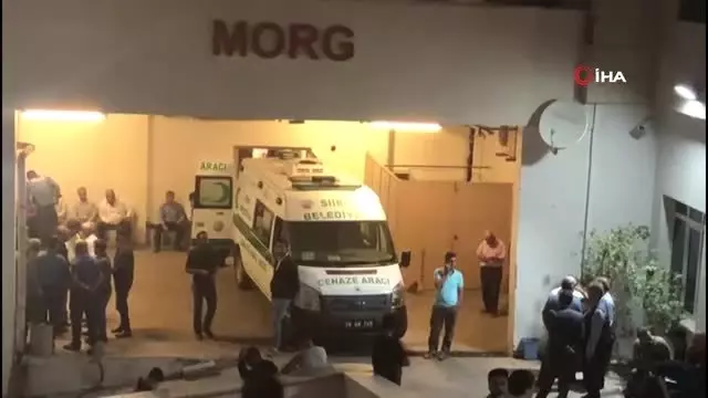 Siirt'te trafik kazası: 2 ölü 3 yaralandı Siirt'te trafik kazası: 2 ölü 3 yaralandı