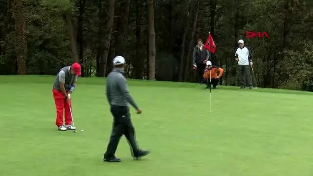 Spor erdoğan demirören golf turnuvası'nda heyecan sürüyor Spor erdoğan demirören golf turnuvası'nda heyecan sürüyor