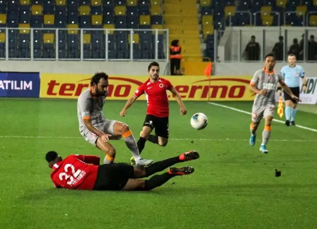 Süper Lig: Gençlerbirliği: 0 - Galatasaray: 0 (İlk Yarı) Süper Lig: Gençlerbirliği: 0 - Galatasaray: 0 (İlk Yarı)