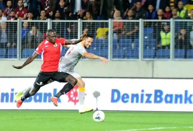 Süper Lig: Gençlerbirliği: 0 - Galatasaray: 0 (İlk Yarı) Süper Lig: Gençlerbirliği: 0 - Galatasaray: 0 (İlk Yarı)