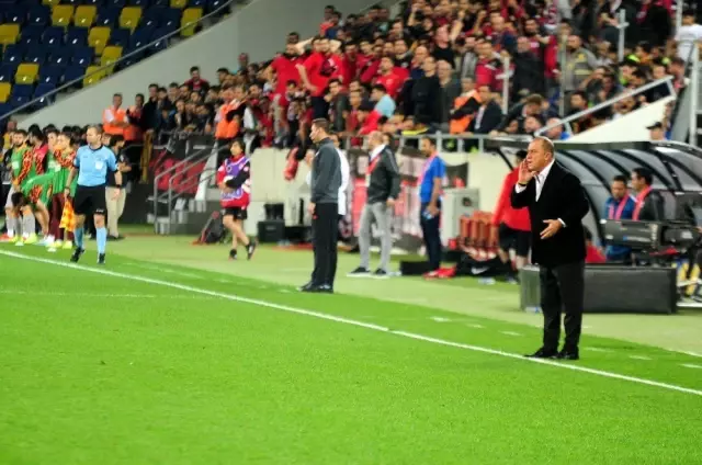 Süper Lig: Gençlerbirliği: 0 - Galatasaray: 0 (Maç sonucu) Süper Lig: Gençlerbirliği: 0 - Galatasaray: 0 (Maç sonucu)