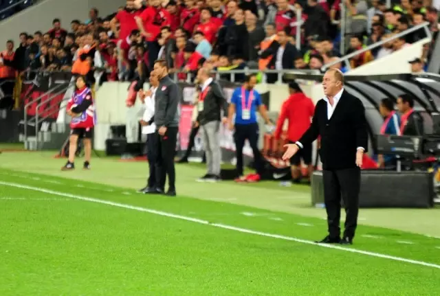 Süper Lig: Gençlerbirliği: 0 - Galatasaray: 0 (Maç sonucu) Süper Lig: Gençlerbirliği: 0 - Galatasaray: 0 (Maç sonucu)