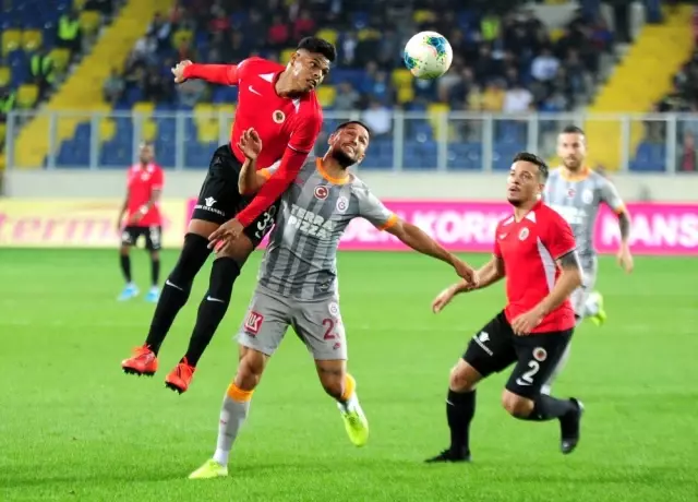 Süper Lig: Gençlerbirliği: 0 - Galatasaray: 0 (Maç sonucu) Süper Lig: Gençlerbirliği: 0 - Galatasaray: 0 (Maç sonucu)