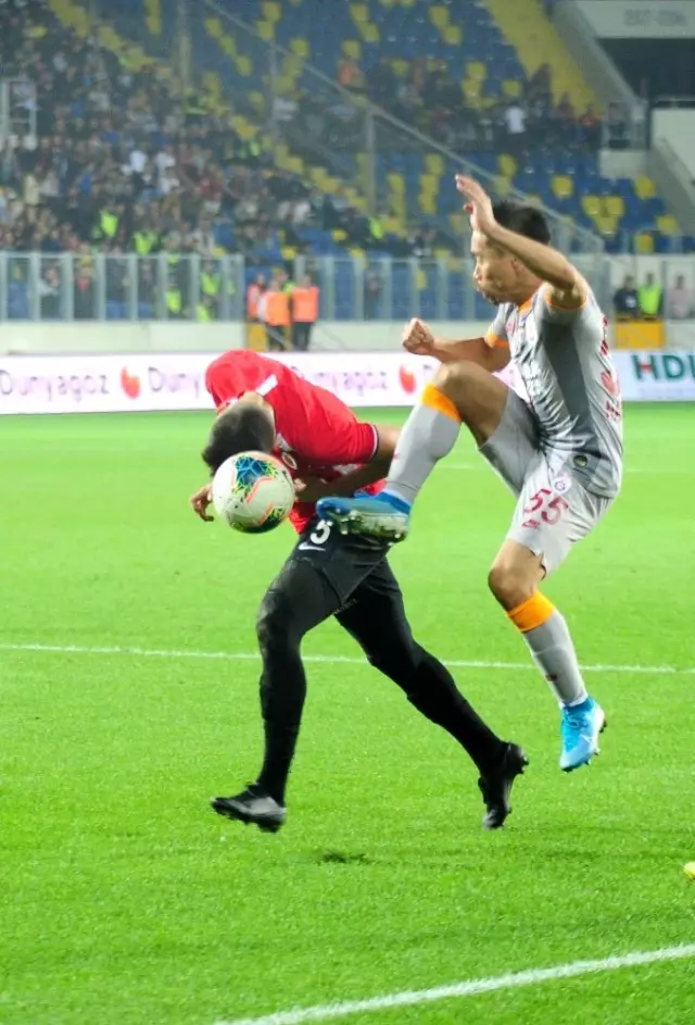 Süper Lig: Gençlerbirliği: 0 - Galatasaray: 0 (Maç sonucu) Süper Lig: Gençlerbirliği: 0 - Galatasaray: 0 (Maç sonucu)