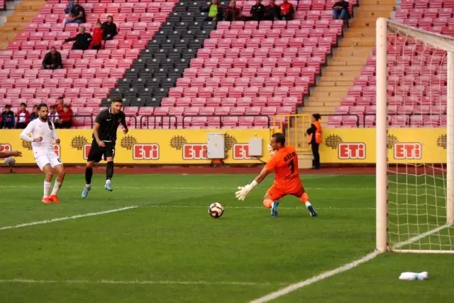 TFF 1. Lig: Eskişehirspor: 1 - Fatih Karagümrük: 3 TFF 1. Lig: Eskişehirspor: 1 - Fatih Karagümrük: 3