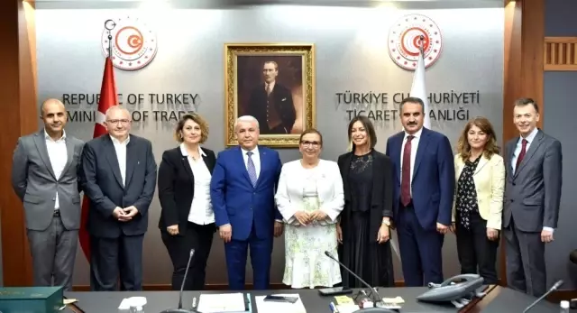 Zeytin ve zeytinyağı ihracatçıları Bakan Pekcan'dan destek istedi Zeytin ve zeytinyağı ihracatçıları Bakan Pekcan'dan destek istedi
