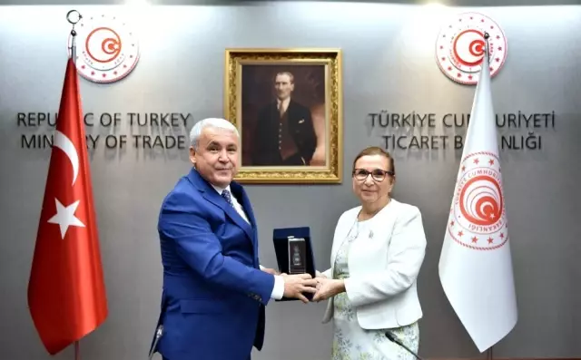 Zeytin ve zeytinyağı ihracatçıları Bakan Pekcan'dan destek istedi Zeytin ve zeytinyağı ihracatçıları Bakan Pekcan'dan destek istedi