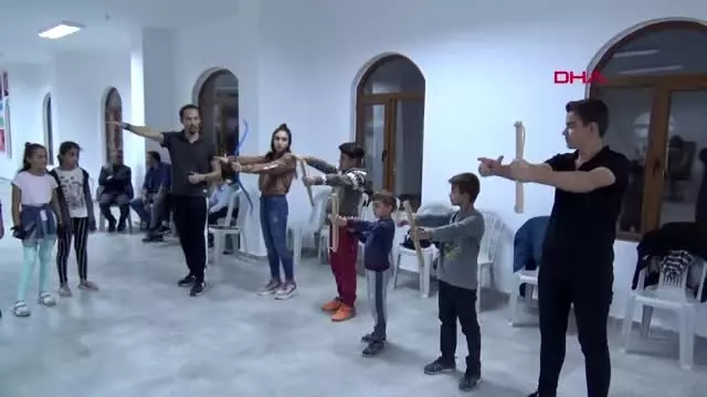 Afyonkarahisar sandıklı'da yaylı ok atış kursu