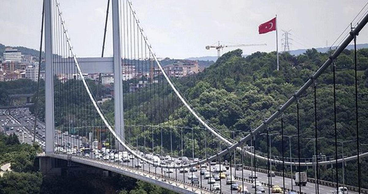 Boğaz köprüleri ve otoyol geçiş ücretlerine yüzde 20 zam geldi