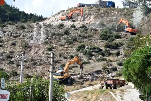 Dursunbey'de TOKİ konutlarının yapımına başlandı