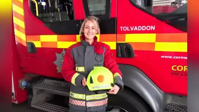 İtfaiye eri olmak için 38 kilo verdi İtfaiye eri olmak için 38 kilo verdi