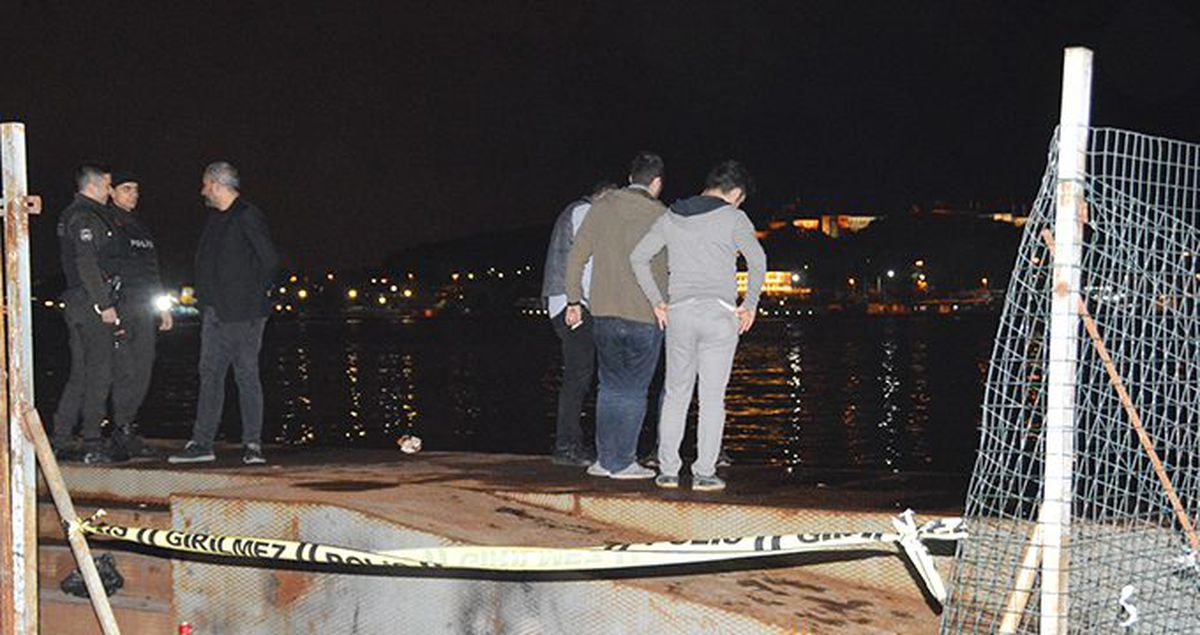 Karaköy'de yabancı uyruklu bir kişi tartıştığı arkadaşının boğazını kesti