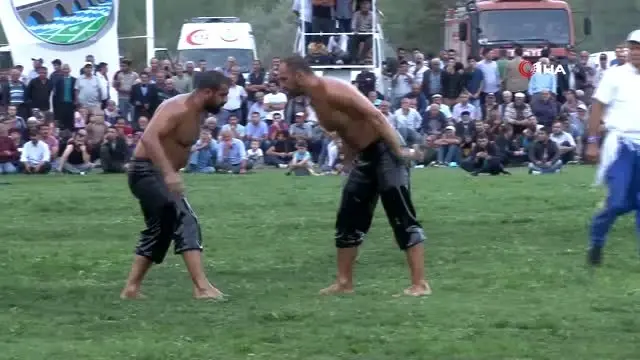 Osmancık güreşleri Kırkpınar'ı aratmadı